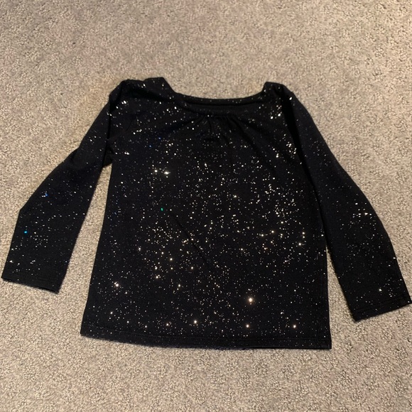 2T “LOVE” Sweater & Black Sparkly Long Sleeve - Picture 4 of 5